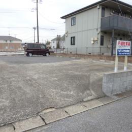 地曳芳江駐車場 B