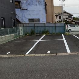 テック駐車場